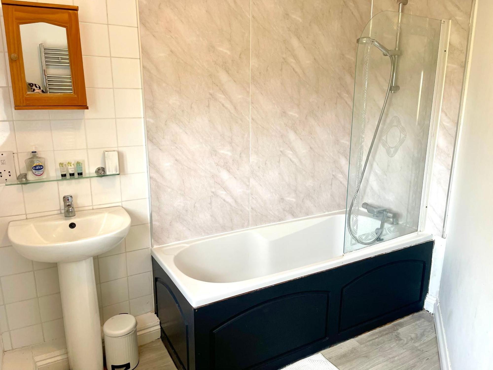 Large 5 Bed Detached House Near Stansted Airport With Parking For 2 Vehicles! Stansted Stays Stansted Mountfitchet Εξωτερικό φωτογραφία
